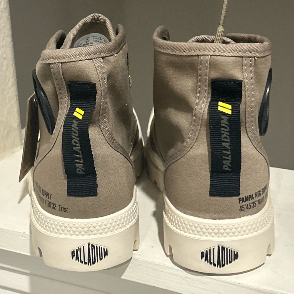 Palladium Pampa Hi HTG Supply Dune Women’s Size 6 Boots 77356-297-M NIB - Picture 7 of 10